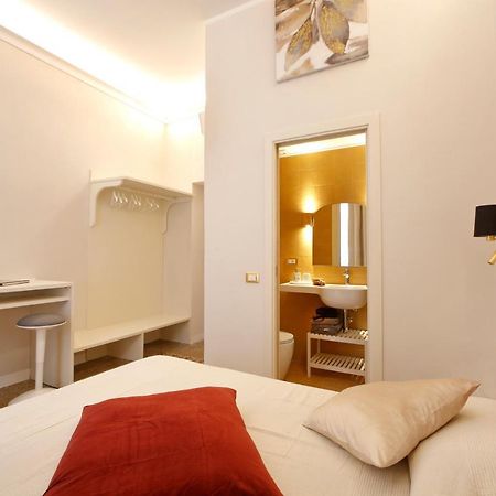 Breathe Liguria - Lucy 1 Bedroom And 1 Apartment In A Newly Renovated Nineteenth-Century Building In The Historic Center Near The Sea La Spezia Bagian luar foto