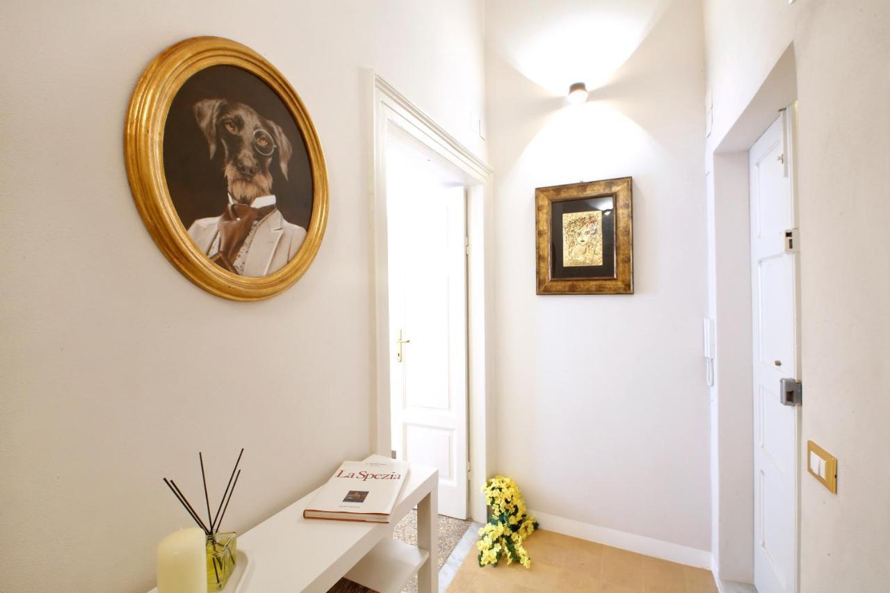 Breathe Liguria - Lucy 1 Bedroom And 1 Apartment In A Newly Renovated Nineteenth-Century Building In The Historic Center Near The Sea La Spezia Bagian luar foto